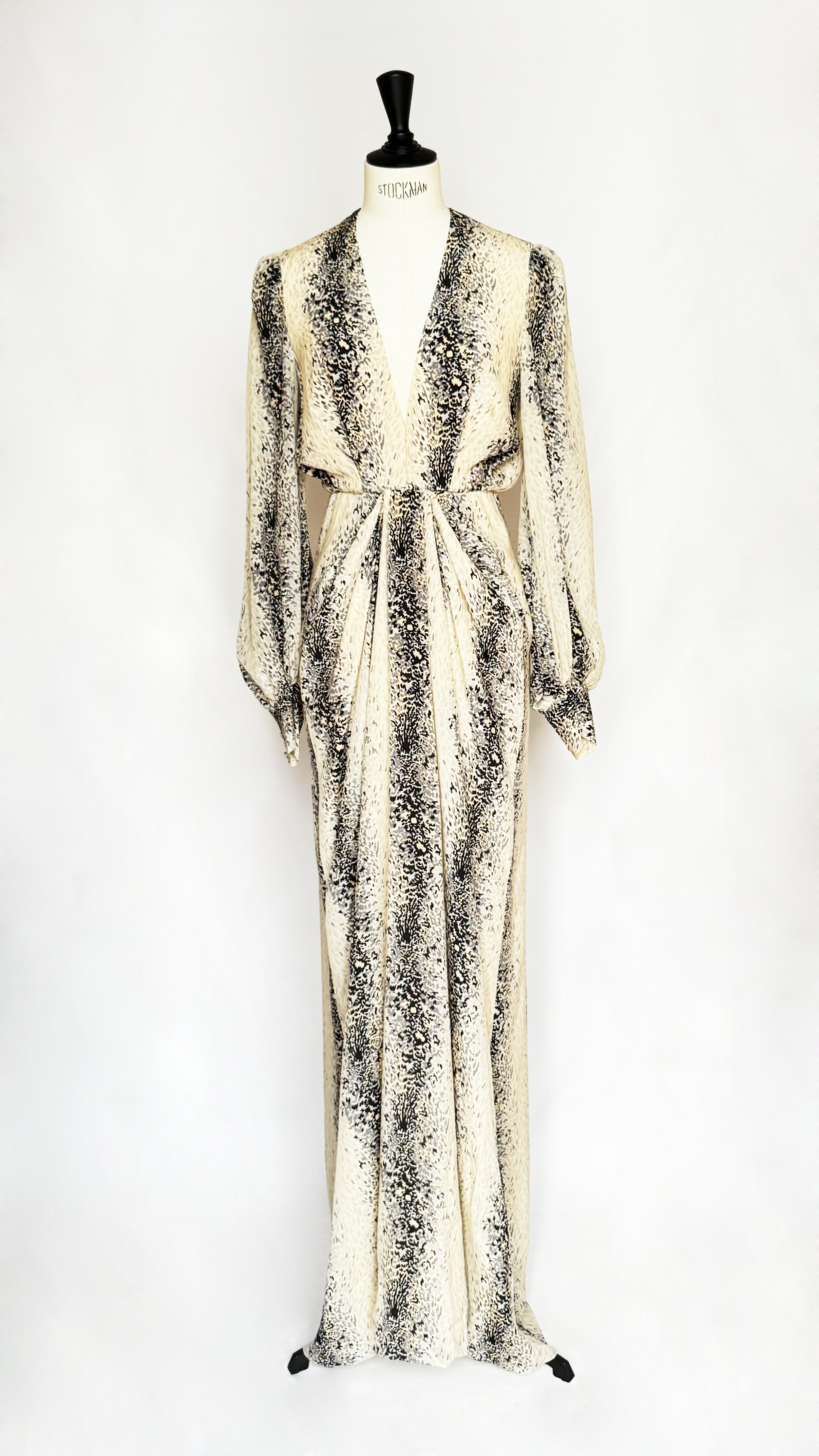 balenciaga gold dress Balenciaga: Technically tricky couture inspired by the archive