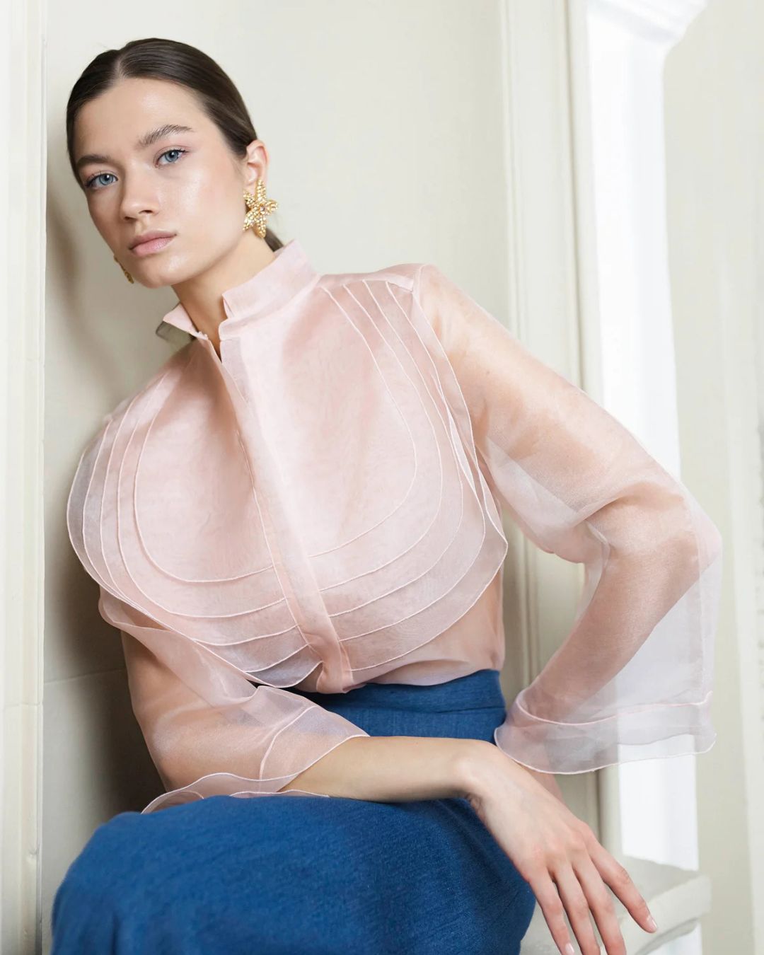Beatriz de la Cámara Pink Organza Ruffle Blouse bell sleeve and ruffle front detail on model, Experience 27