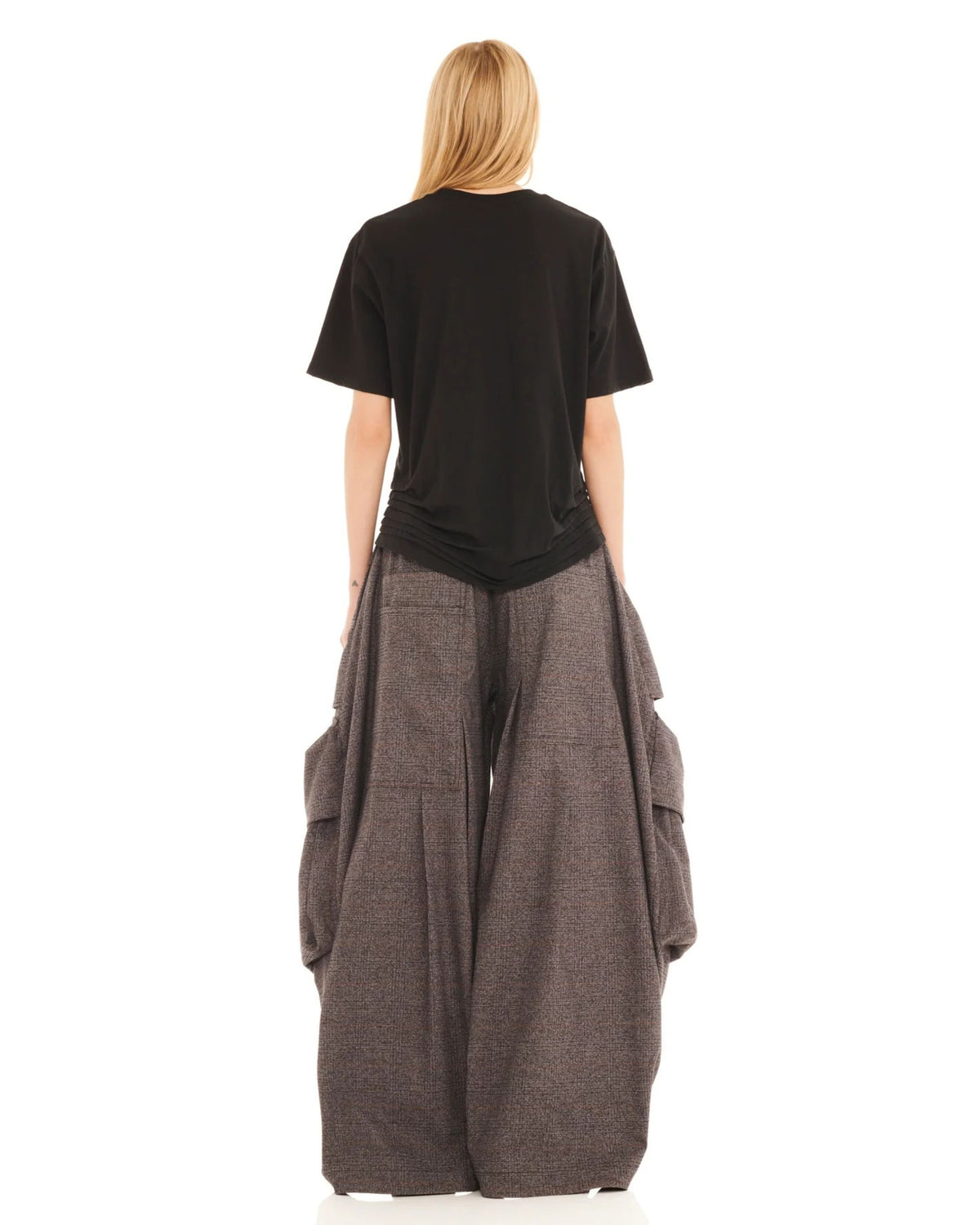 Collina Strada Hollow Blossom Katina Duo Tee in black, back view
