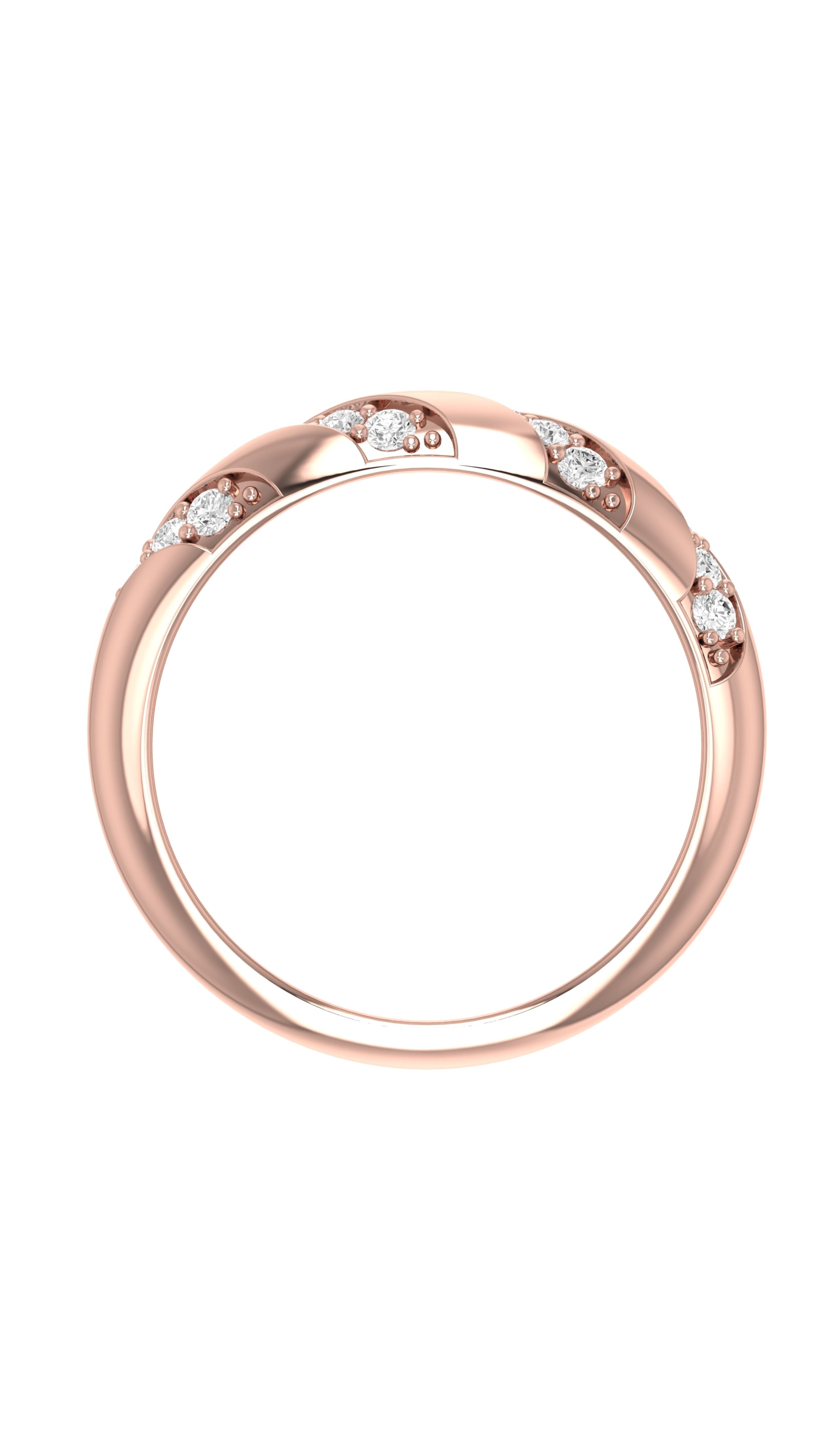 Conde de diamante Elisa ring. The Elisa Ring features a stunning twist of 18K rose gold, adorned with a pave of sparkling diamonds. Delicately rounded and elegant. Shown from the side view.