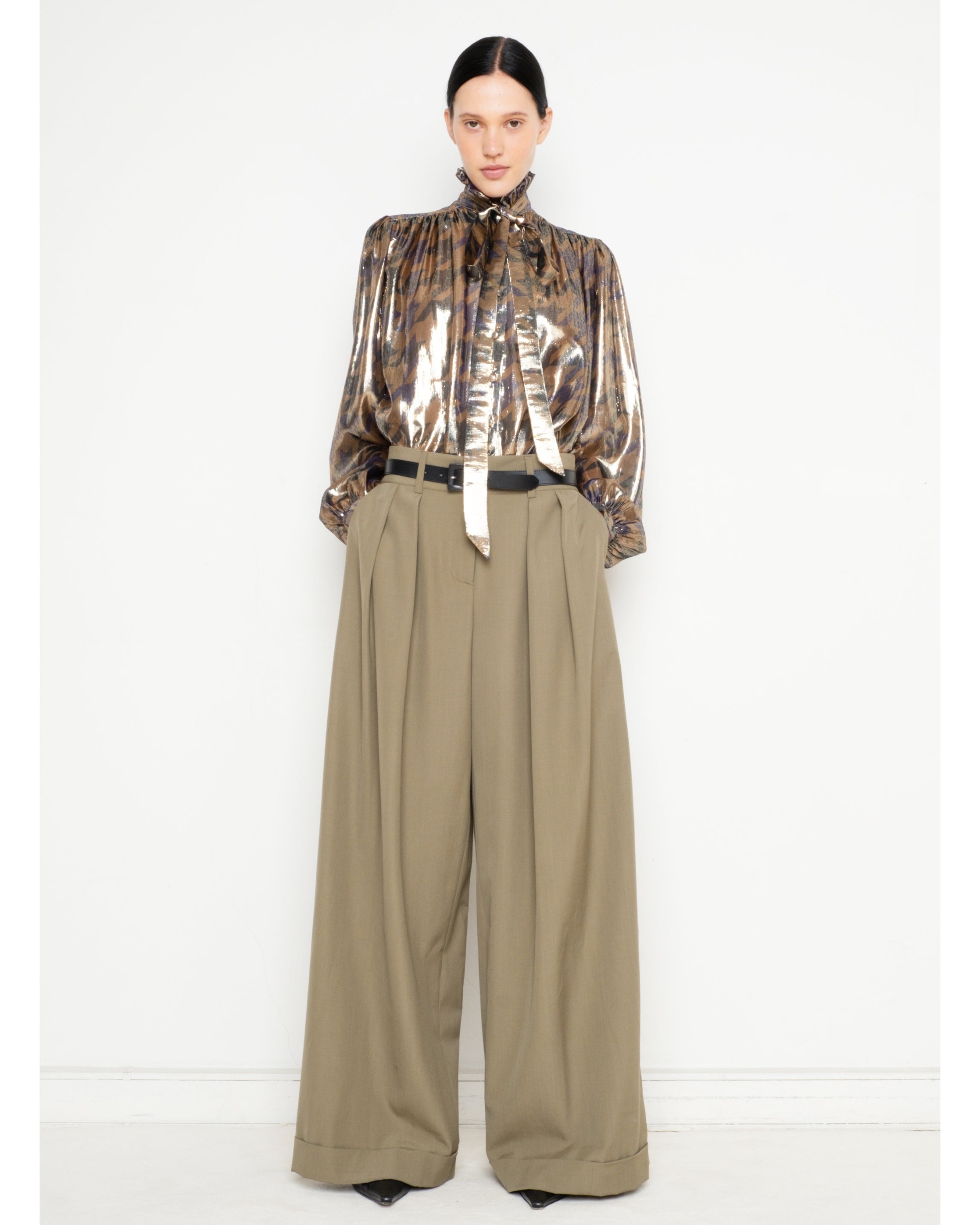 Françoise Maria Blouse in bronze metallic silk lurex, front view on model with khaki trousers