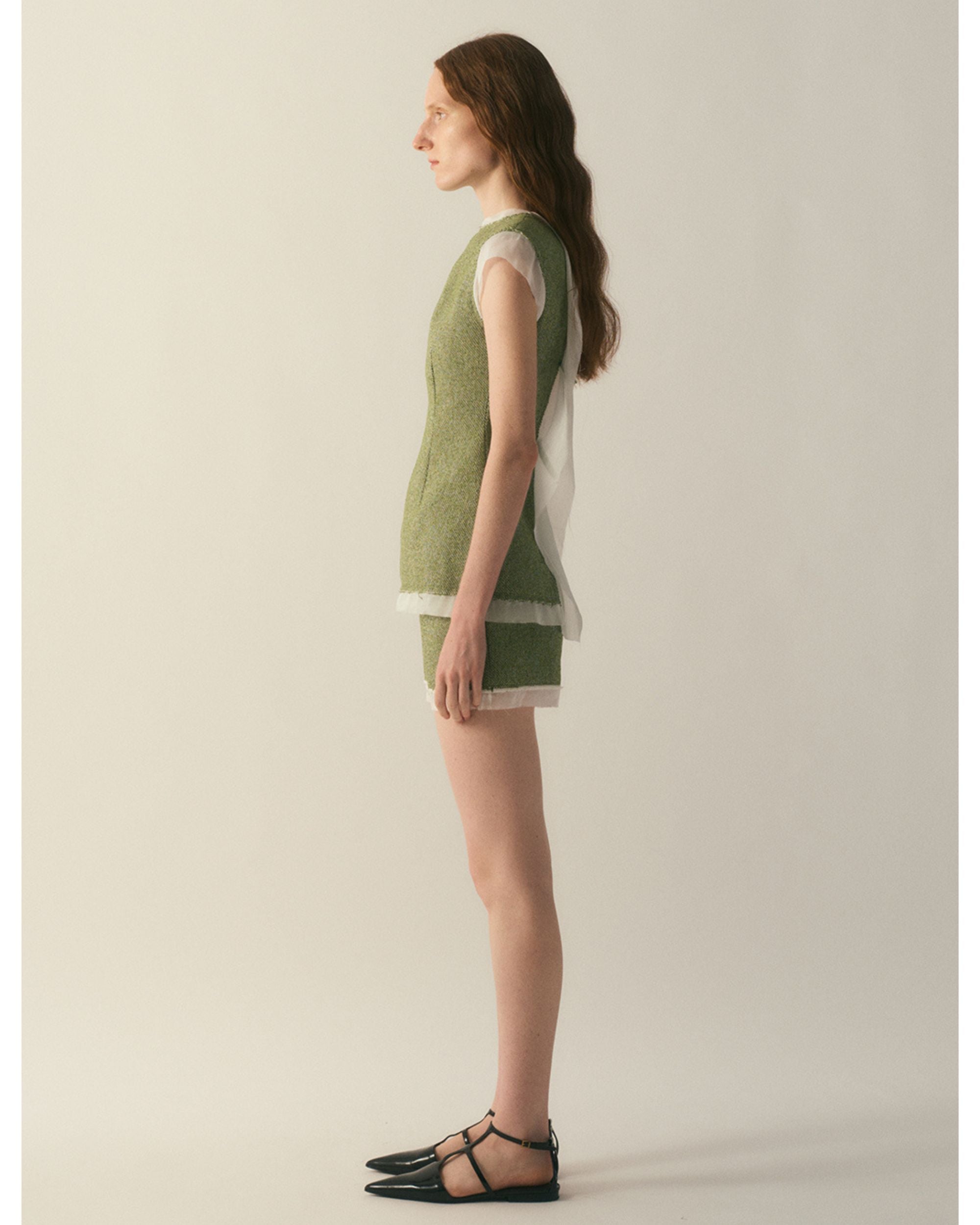 Side view showing structured silhouette
