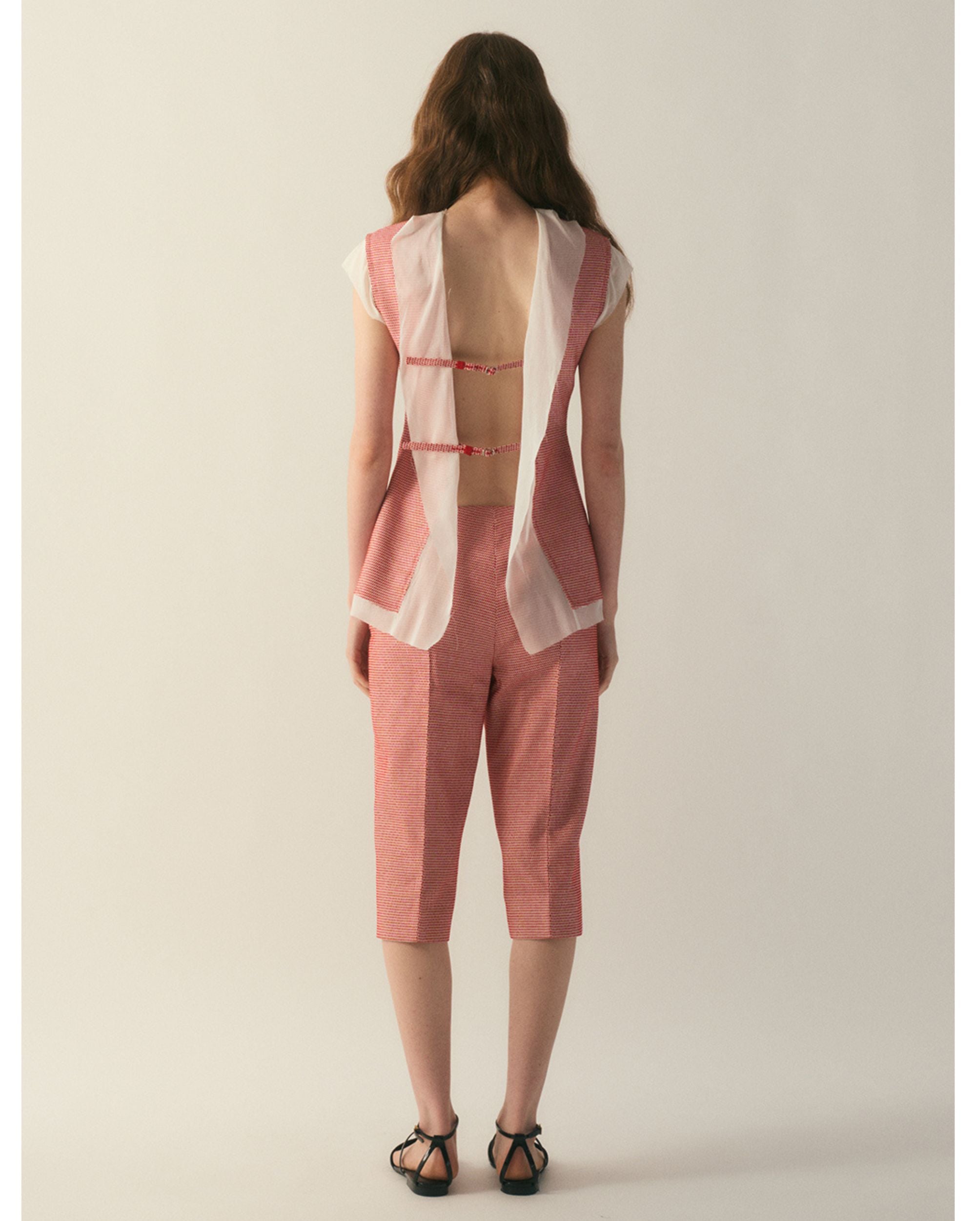 Back view with open silk panel detailing
pink
