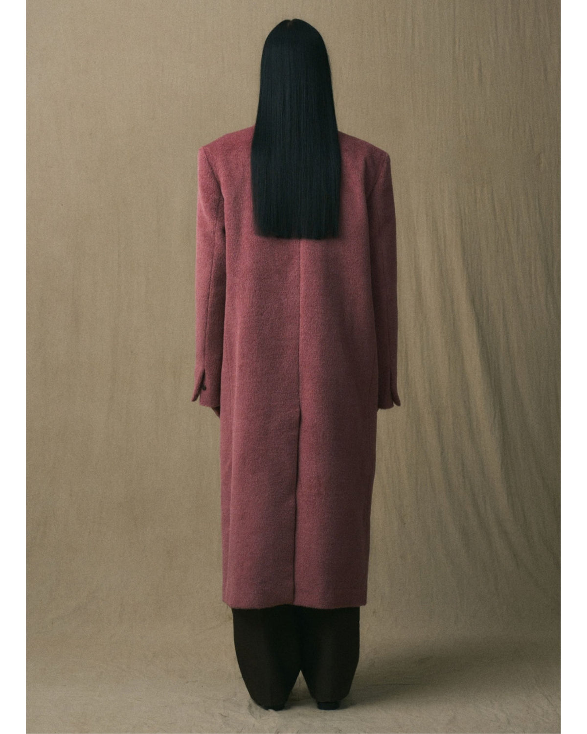 Back view of the JINSUN full-length Suri alpaca coat