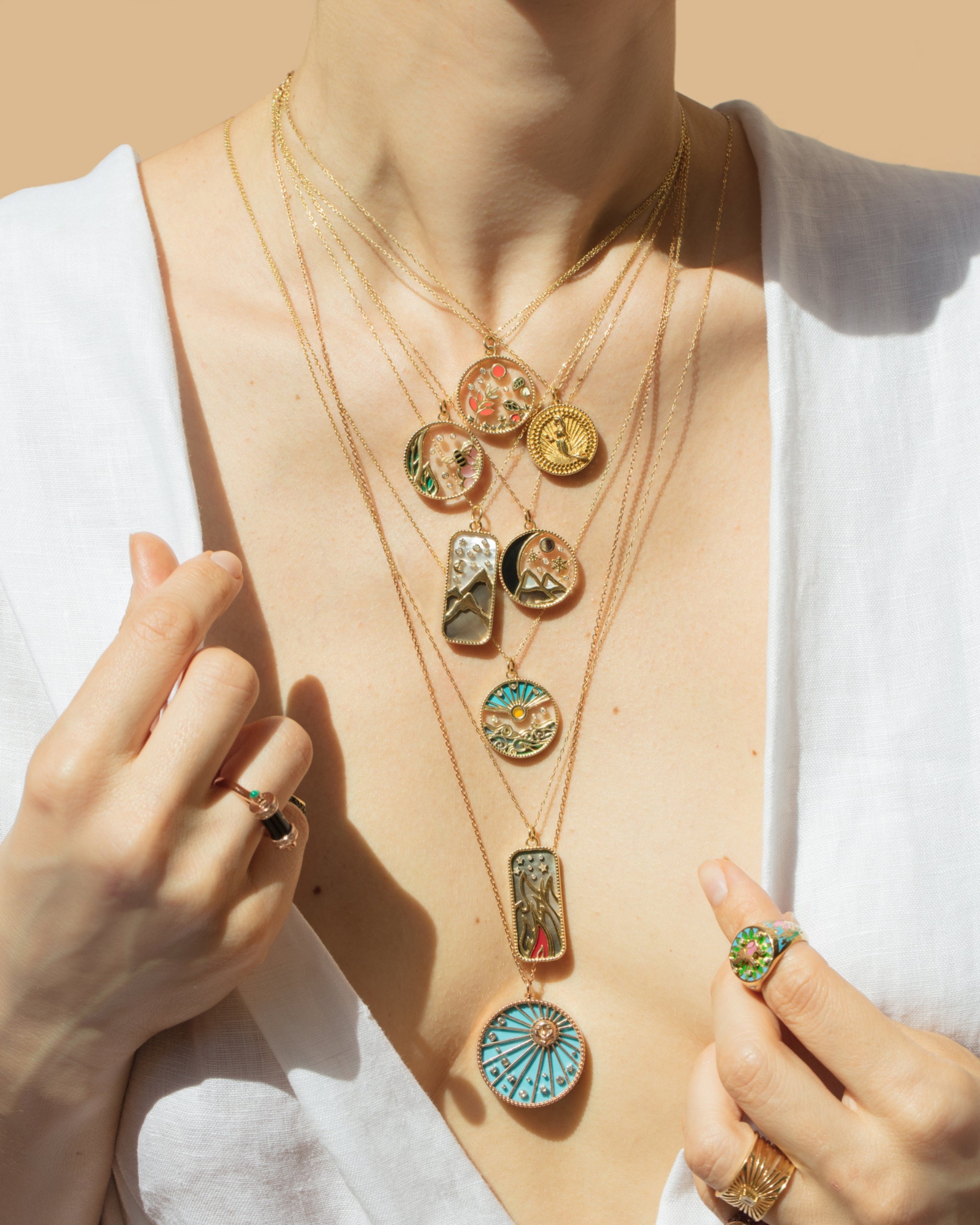 L’Atelier Nawbar – Love Winter Pendant – Alternate Angle