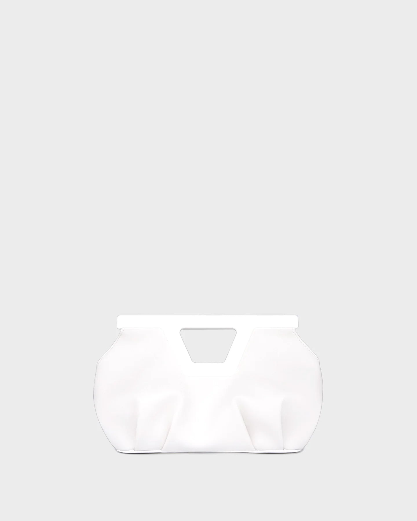 Front view of Georgia bag with white plexiglass handles