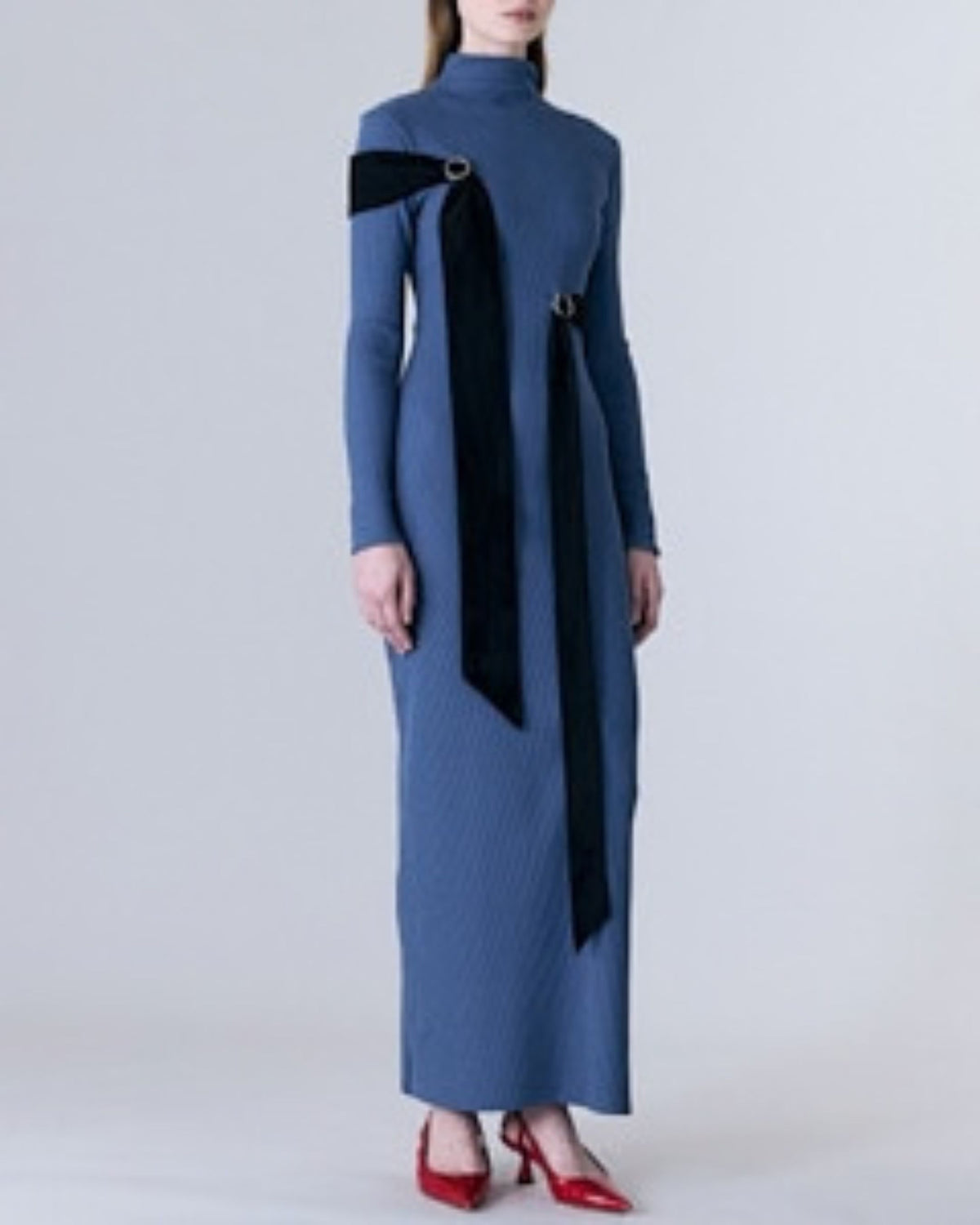MARTAN Anne Dress in Pebble Grey with black panels and metal ring details