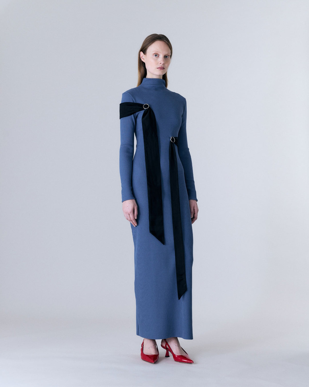 MARTAN Anne Dress in Pebble Grey, front view showing the fitted ribbed silhouette