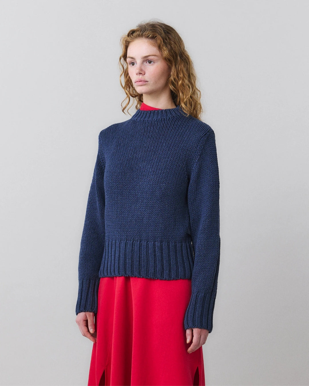 MARTAN Floyd Sweater anthracite blue, close front view showing half-high neckline and knit texture