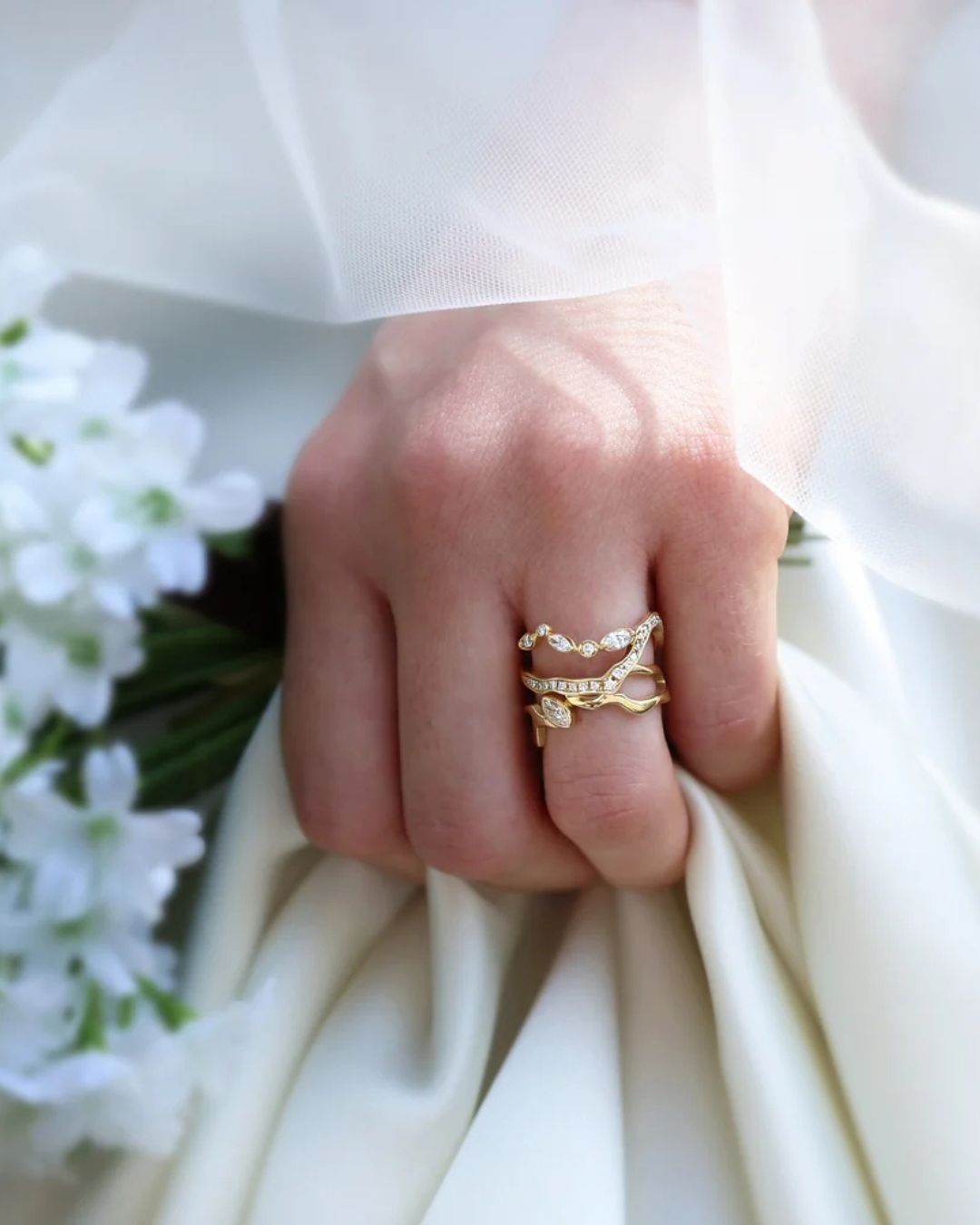 Milamore Kintsugi Float-Pavé Diamond Ring I in 18K yellow gold with round and marquise-cut natural diamonds
