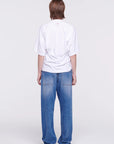 Camiseta de algodón blanca con espalda drapeada