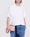 Camiseta de algodón blanca con espalda drapeada