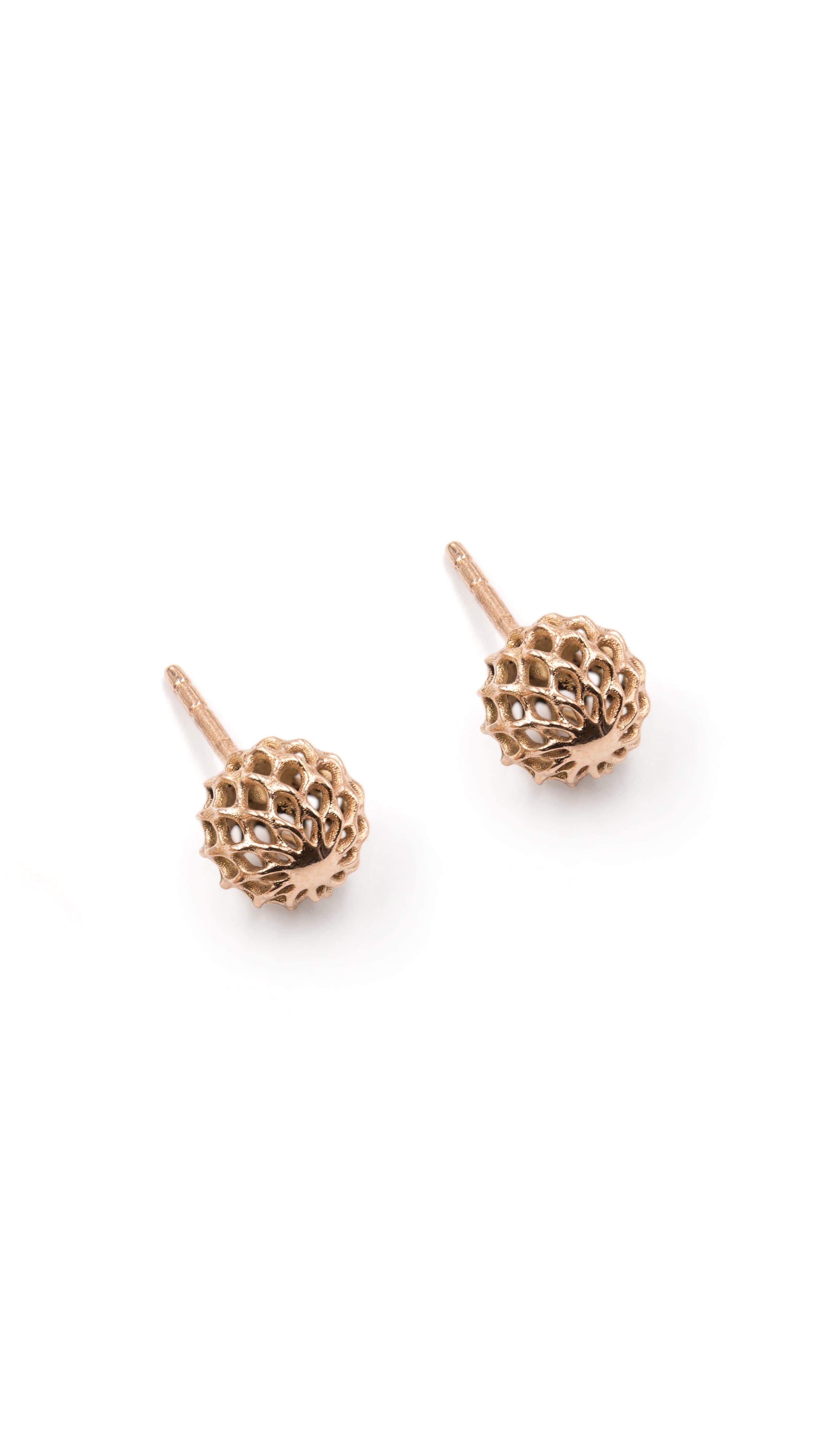 Iva Stud Earrings in 18K gold, featuring a woven lattice design, embodying fine jewelry and architectural style by Sian Jewels.