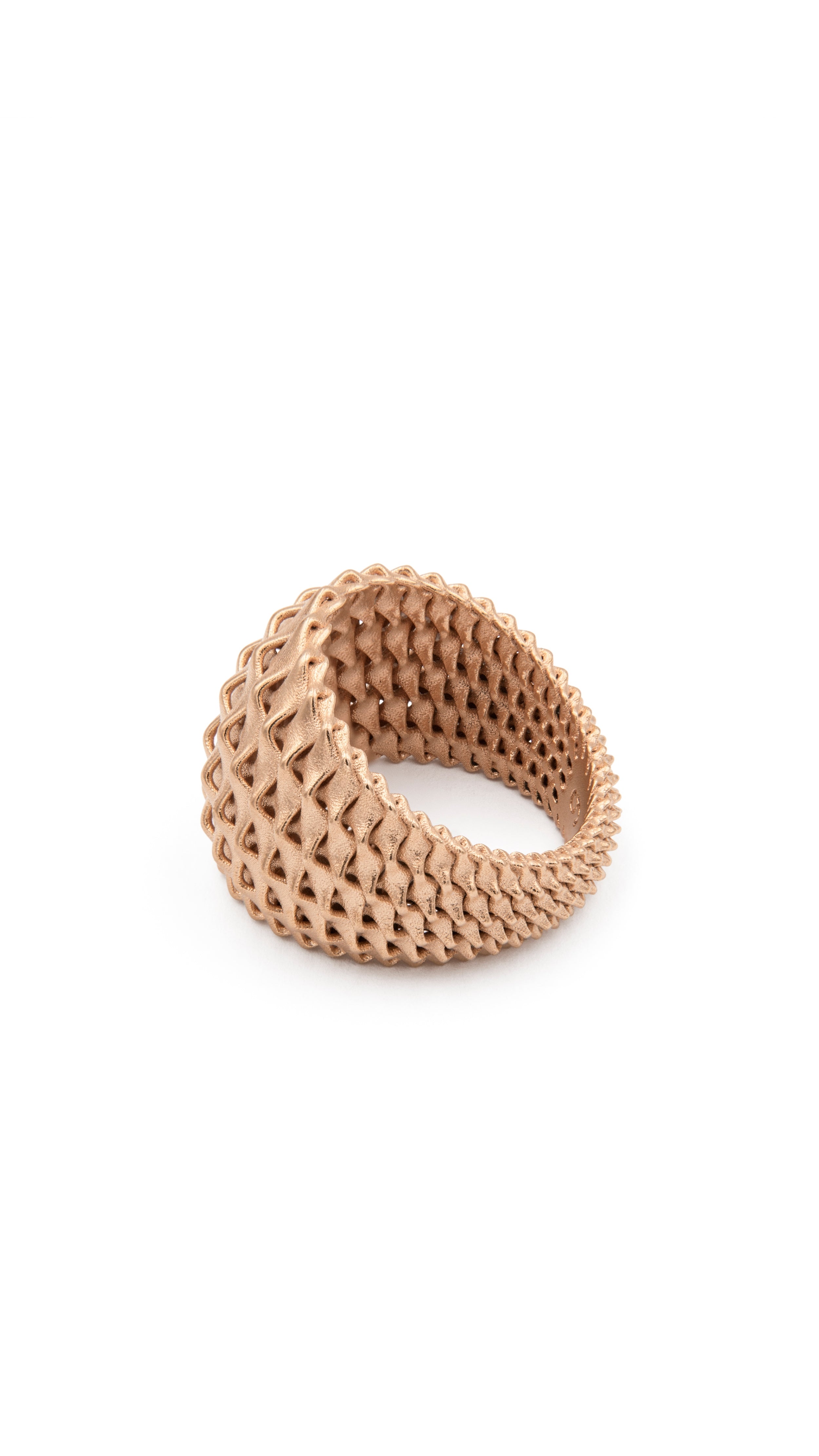 Emi Cocktail Ring in 18K Gold featuring double curved grid shells, showcasing architectural elegance and fine jewelry design.