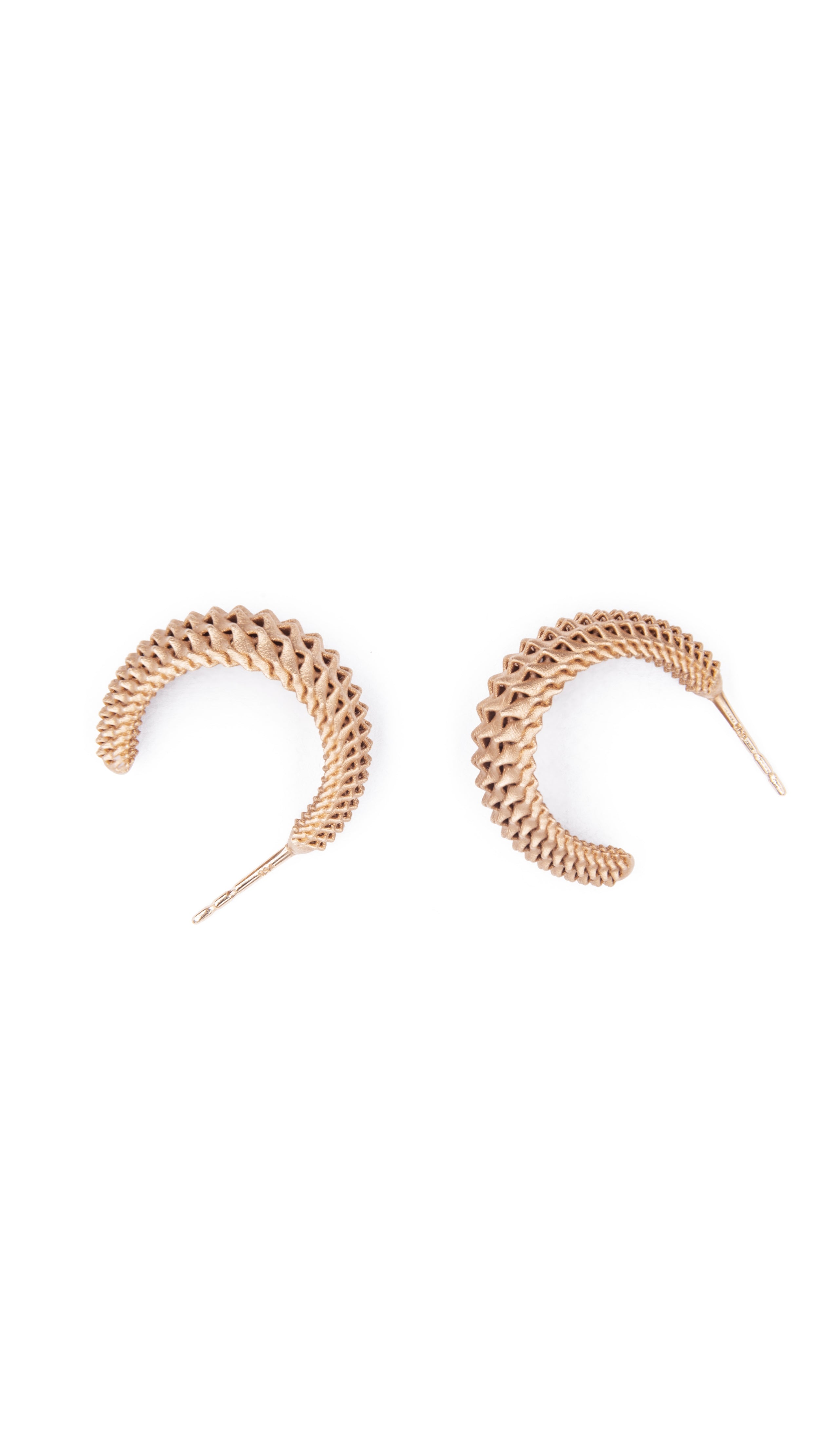 Elegant 18K gold drop hoop earrings with woven pattern by Sian Designs, showcasing fine jewelry and architectural design.